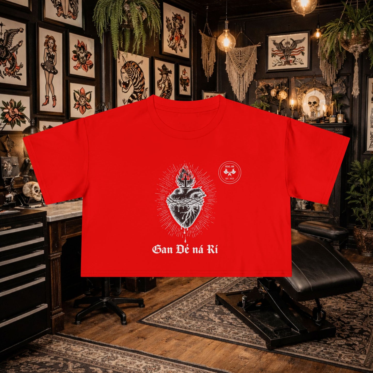 Cropped T-shirt Without God Nor King